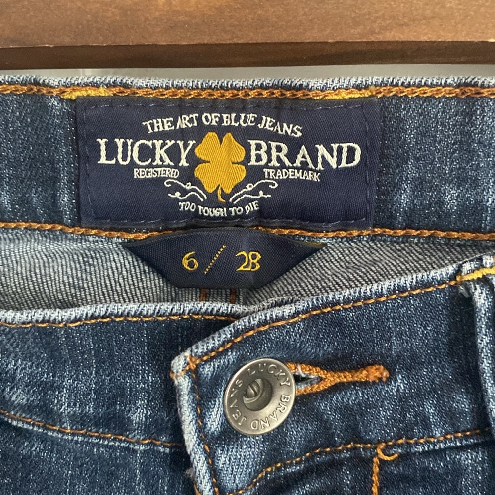 Lucky Brand Size 6 Jean Capri Pants